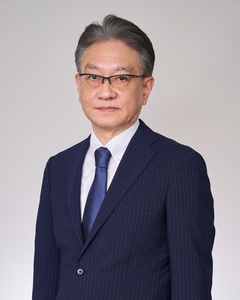 Akira Maeda